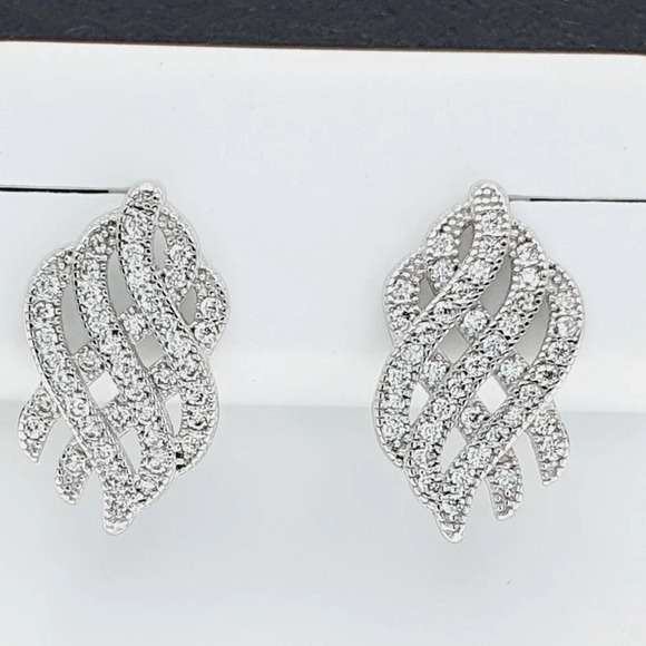 "925 sterling silver luxury CZ earrings for women/girls, Best for gift, … - Picture 8 of 9